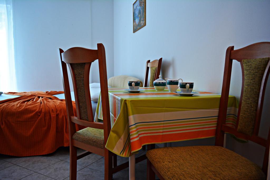 Suz-Ana Daire Trogir Dış mekan fotoğraf